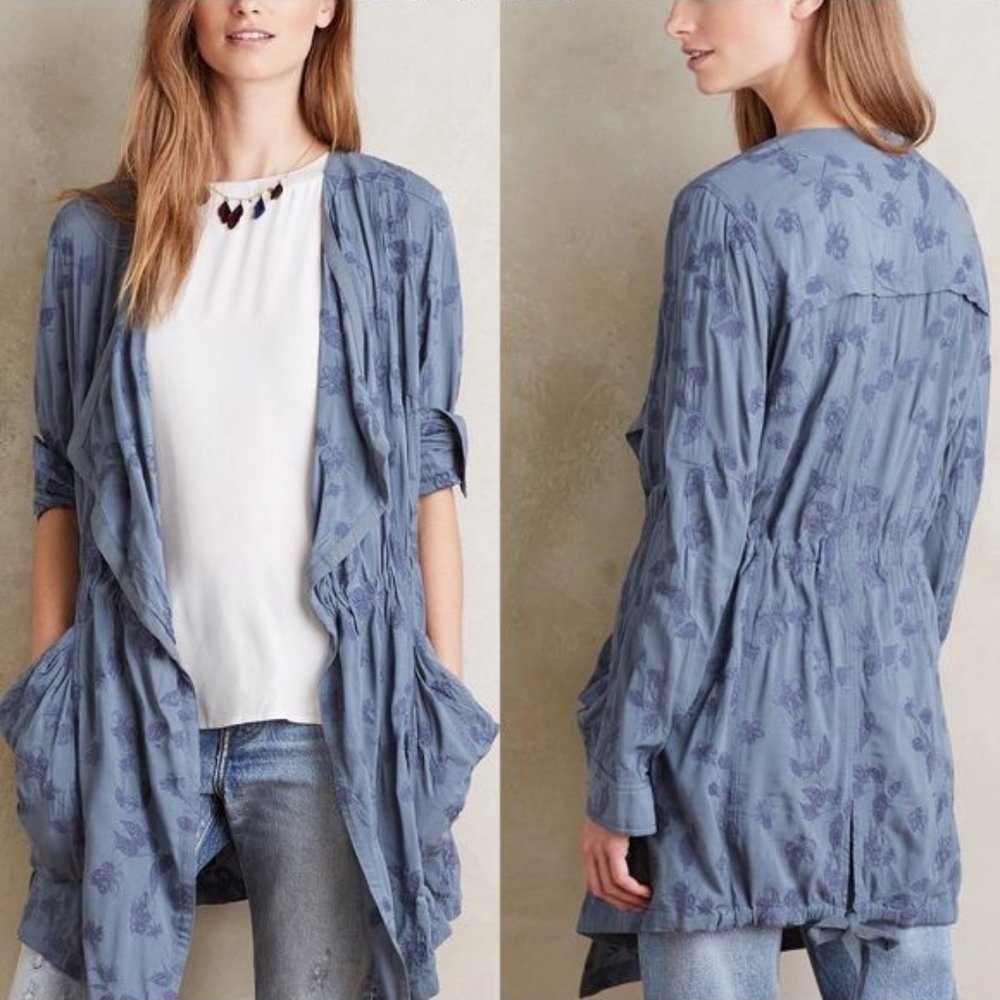 NWOT Anthroplogie Melita Drape Front Topper Lg